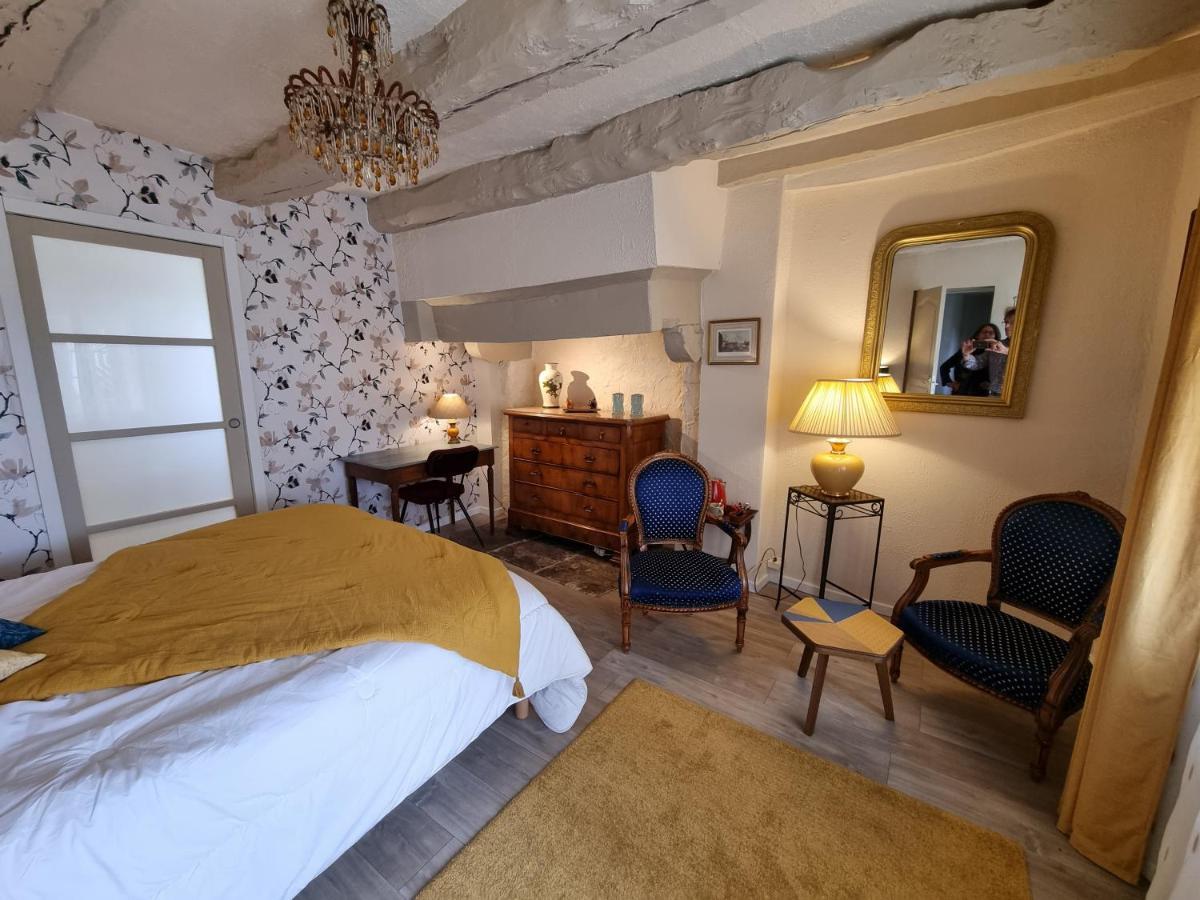 Bed and Breakfast Les Berges De La Planchette Yvignac-la-Tour Esterno foto